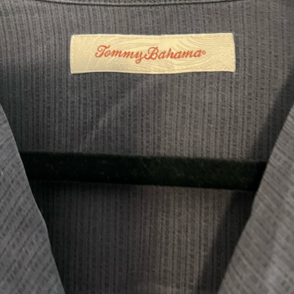 Tommy Bahama - Picture 3 of 6